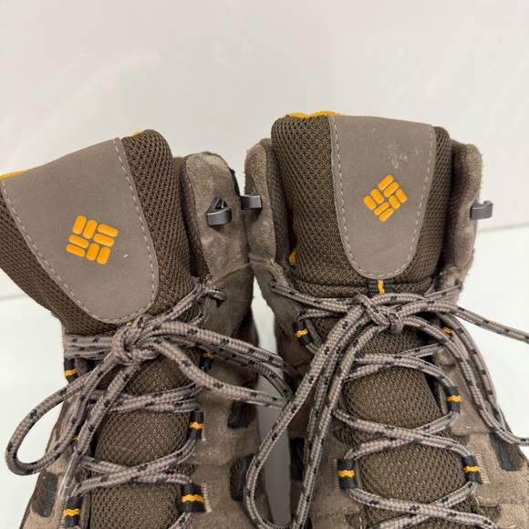 Columbia Men's Multi-Tone Hiking Shoes - Picture 3 of 10